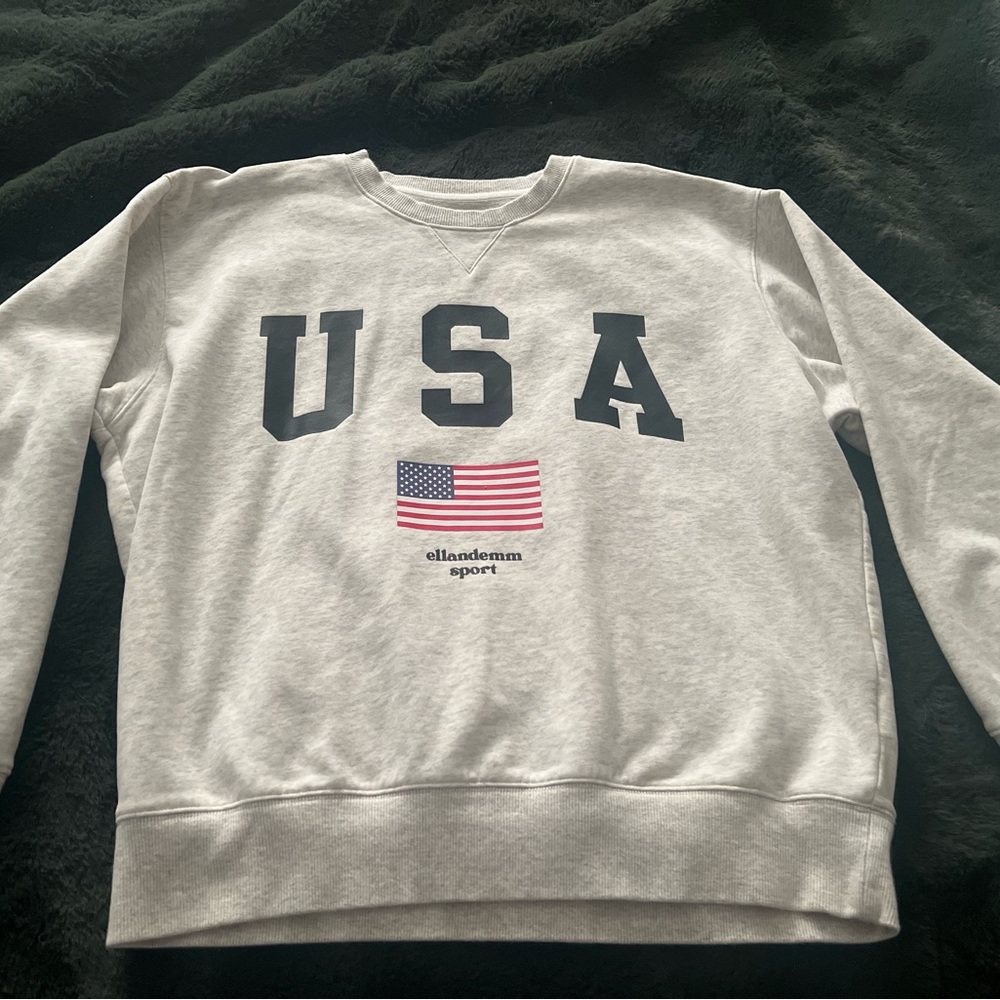 Women’s Heather Grey USA Crewneck Sweater